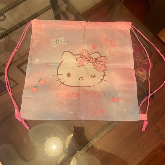Hello Kitty Kids Drawstring Backpack - Picture 3 of 3